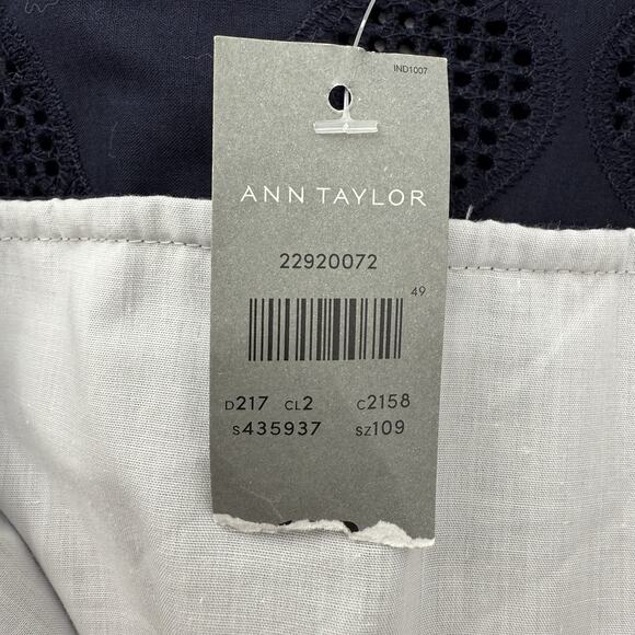 Ann Taylor Petite Fit & Flare Dress 10P Women's Navy Tennis Racket Eyelet Preppy - Picture 4 of 7